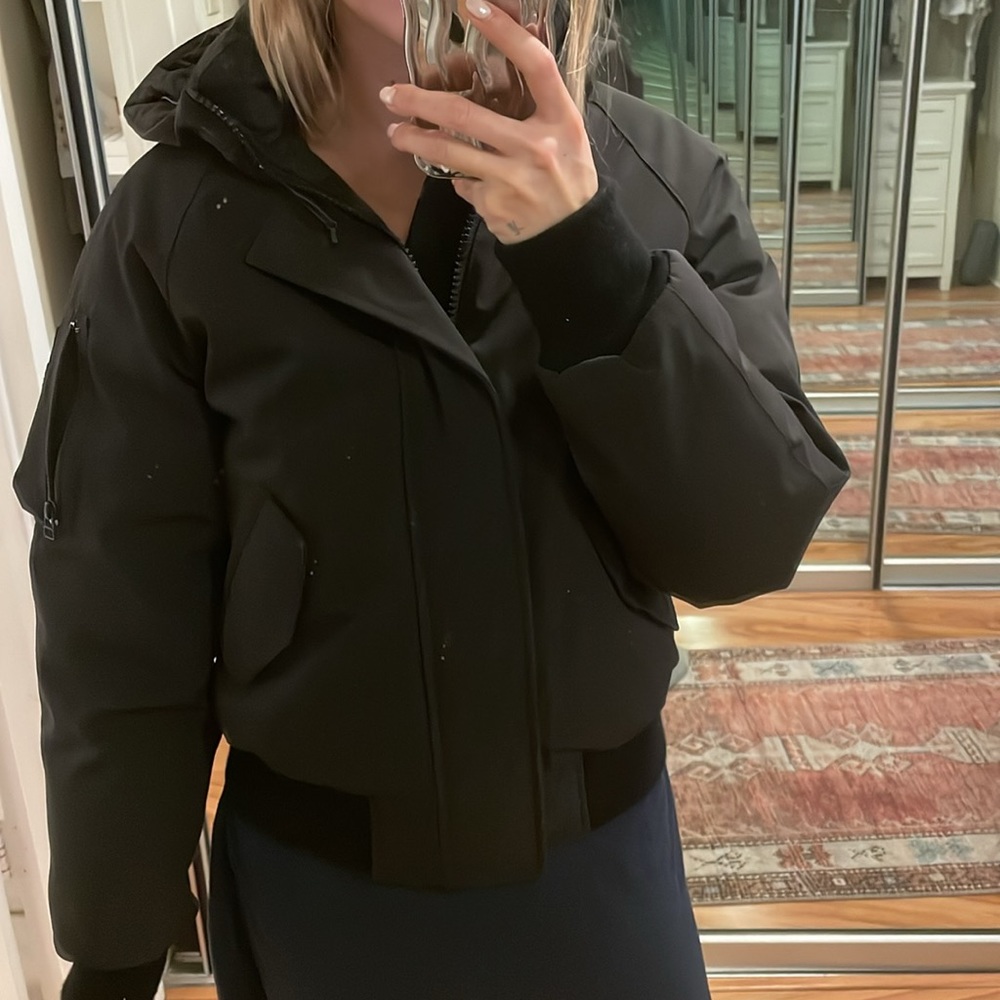 TNA resort parka. Barely used size 2XS